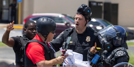 HeadlineImage