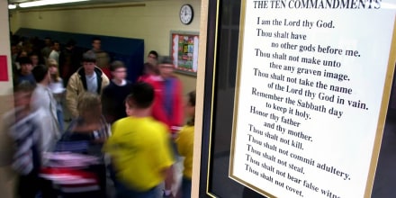 US-NEWS-TEXAS-SCHOOLS-TEN-COMMANDMENTS-LX