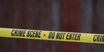 La policía pide ayuda en la búsqueda de sospechosos de tiroteo en Texas que dejó 2 adolescentes muertos