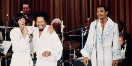 Marilyn McCoo, Billy Davis, Jr, and Lamonte McLemore of the 5th Dimension