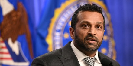 El FBI fue "mantenido al margen" de la investigación sobre Nancy Guthrie en un inicio, dice Patel