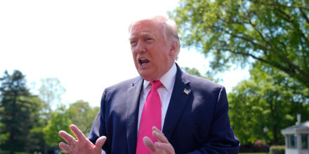 Abogados de Trump negocian con el IRS para resolver su demanda de 10,000 millones de dólares