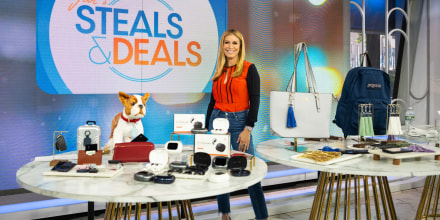 Steals & Deals: Up to 83% Off a 4-Piece Luggage Set, GPS Trackers, More Travel Picks