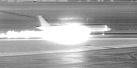 Funcionarios indican que la colisión fatal en el aeropuerto de Denver fue un caso de suicidio