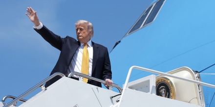 Trump parte a China para reunirse con Xi Jinping en medio de tensiones por la guerra con Irán, aranceles y Taiwán