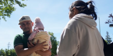 El Gobierno de Trump ha despedido a decenas de jueces migratorios y ha causado caos en los casos de asilo