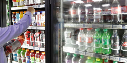Trump flexibiliza norma sobre refrigerantes para combatir el alto precio de los alimentos