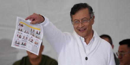 Colombia vota para elegir el relevo de Petro: estos tres candidatos llevan la delantera