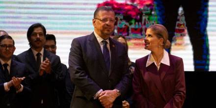 Costa Rica estrena presidenta este viernes, pero la sombra de Rodrigo Chaves sigue en la Casa Presidencial