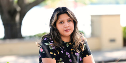 Las demoras para renovar DACA dejan a algunos dreamers sin estatus ni empleo y con temor a detenciones