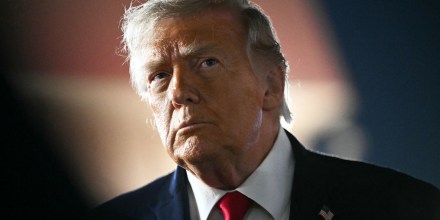 Trump dice que EE.UU. atacará a Irán hoy y amenaza con tomar su industria petrolera