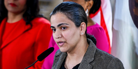 Aisha Wahab gana la elección especial de California para reemplazar al exrepresentante Eric Swalwell
