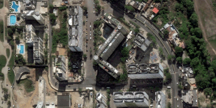 Recomiendan no regresar a edificios agrietados por temor a más derrumbes