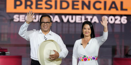 Fujimori y Sánchez están empatados mientras sigue el recuento de votos en Perú