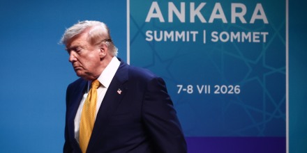 Trump dice que pedirá a la Corte Suprema volver a escuchar el caso contra la ciudadanía por nacimiento