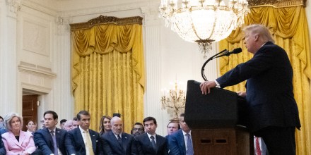 Trump siembra dudas sobre la integridad de las elecciones, excepto las dos veces que él ganó