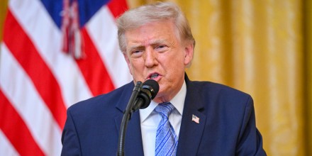 Trump siembra dudas sobre la integridad de las elecciones, excepto las dos veces que él ganó