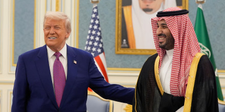 Estados Unidos firma un acuerdo nuclear histórico con Arabia Saudita