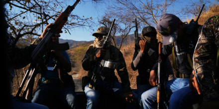 México dejó "desprotegido" a un pueblo ante el narco, priorizando el Mundial