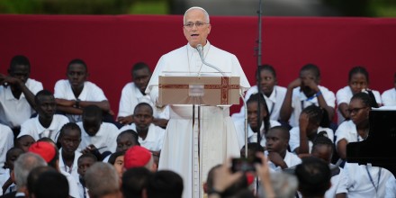 El papa León XVI envía mensaje de aliento a inmigrantes y les pide “tener esperanza”