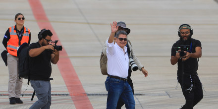 Juan Orlando Hernández vuelve a Honduras para enfrentar la Justicia tras indulto de Trump