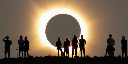 En fotos: Así se vivió el eclipse total de Sol que oscureció a Europa