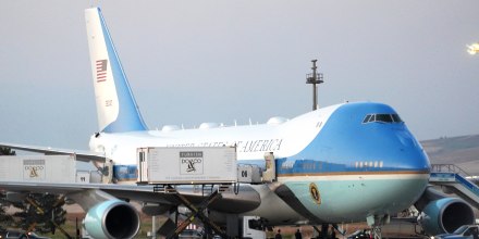 El vuelo de Trump para salir de Turquía: una maniobra ante posible amenaza