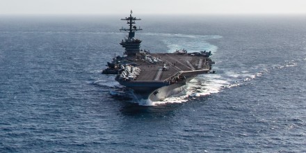 El USS Abraham Lincoln será relevado en medio preocupaciones por la moral de las tropas en Medio Oriente