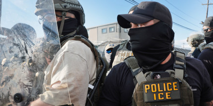 Una redada de ICE en un popular bar de Memphis deja 100 arrestados