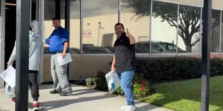 Pastor detenido por ICE en Texas sale en libertad tras pagar $12,000 de fianza