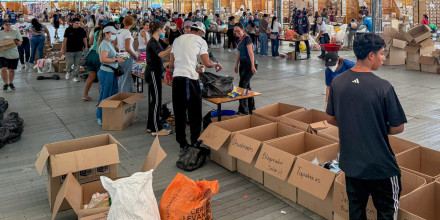 La ayuda comienza a llegar a las zonas más alejadas afectadas por el terremoto