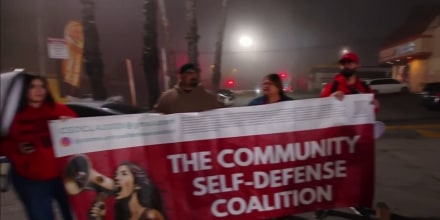 Los maestros que patrullan las calles de California para avisar sobre ICE antes del regreso a clases