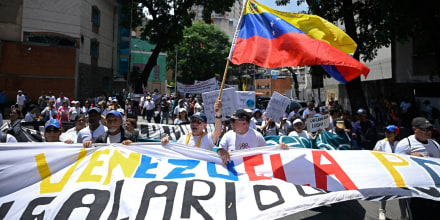 Trabajadores marchan en Venezuela: exigen un salario digno y elecciones libres