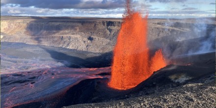 Volcán Kilauea alcanza récord histórico tras completar 50 episodios eruptivos en Hawaii