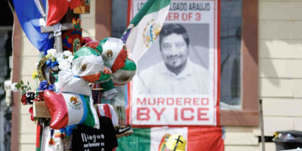 Un juez frena la deportación de dos testigos clave del tiroteo contra Salgado Araujo