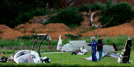 Un piloto murió y dos policías resultaron heridos tras el choque entre helicóptero y avioneta