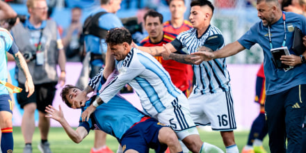 La FIFA investiga a la selección de Argentina por la agresión física en la final contra España