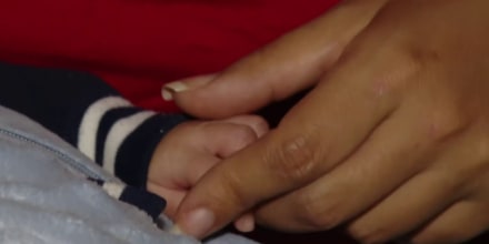 Un bebé de 18 días de nacido es el sobreviviente más joven de los sismos en Venezuela