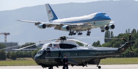 El Air Force One que transportó a los presidentes estadounidenses por 35 años dice adiós