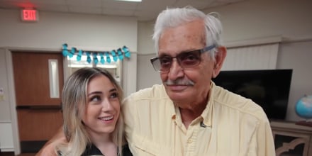 StubHub ofrece boletos al abuelo que no pudo entrar al estadio para ver a México 