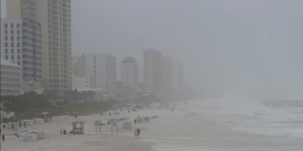 Bertha pone en alerta a cinco estados por lluvias y vientos en la costa del Golfo