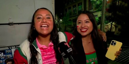 Cientos de aficionados llenan el Zócalo de México para disfrutar del Fan Fest