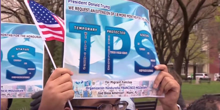 Un experto analiza el impacto que tendría el fin del TPS para miles de salvadoreños