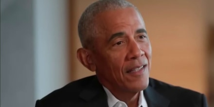 Obama habla con Colbert sobre poderes presidenciales que cree son excesivos