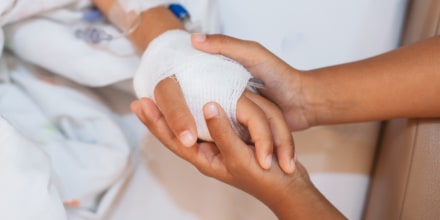 Una nueva ley en Tennessee pone en juego el futuro y la salud de cientos de niños inmigrantes