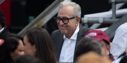 La nueva salida de Rocha Moya como gobernador de Sinaloa sume al estado golpeado por el narco en otra crisis