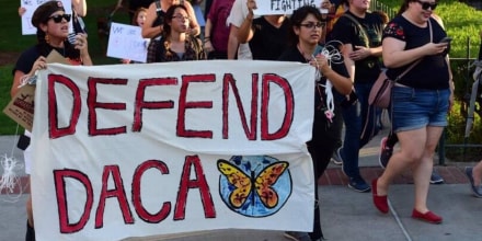 Fallo pone en riesgo a beneficiarios de DACA ante posible deportación
