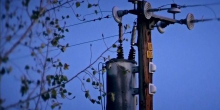 Compañías eléctricas asumirán costos por incendios provocados por sus errores en California
