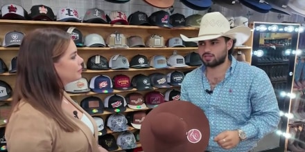 Los texanos conquistan a los visitantes del Mundial con sus botas y sombreros vaqueros