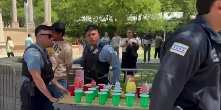 Vendedores ambulantes denuncian aumento de arrestos y multas en Chicago